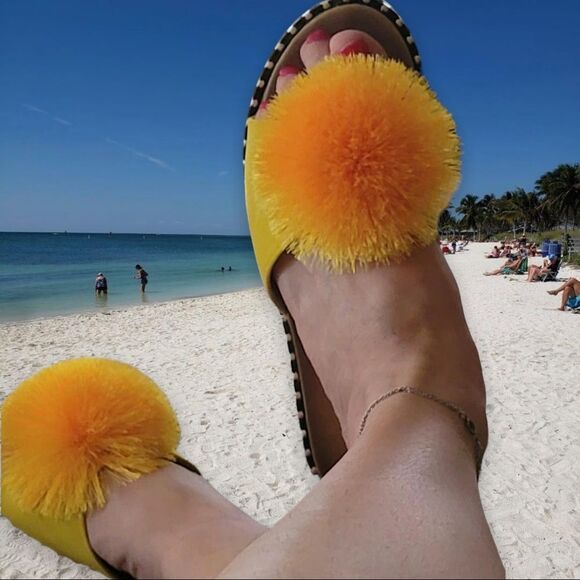 RESTOCK! Fun Yellow Pom Stud Slide On Padded Mule Sandals - Picture 2 of 15